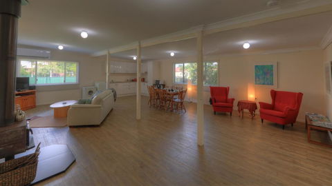 Village Stays Coldstream Gallery Bungalow - Kalgoorlie Accommodation 1