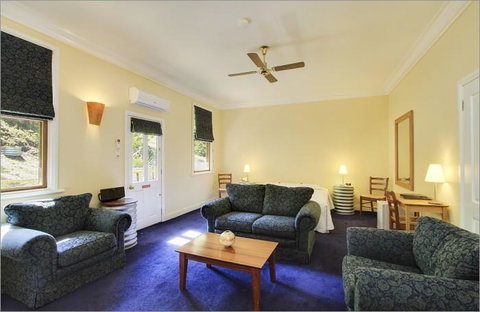 Walhalla's Star Hotel - Kalgoorlie Accommodation 2