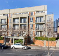 Walk to the MCG The Tan Botanic gardens  train