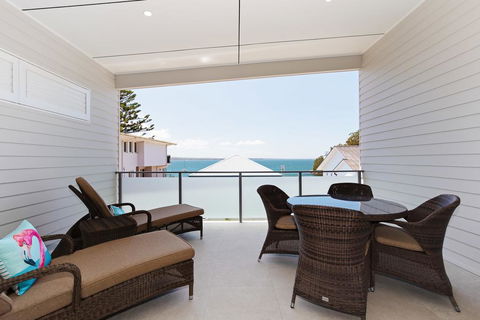 Wanda Waterfront Retreat - Beautiful Beach House - Kalgoorlie Accommodation 1