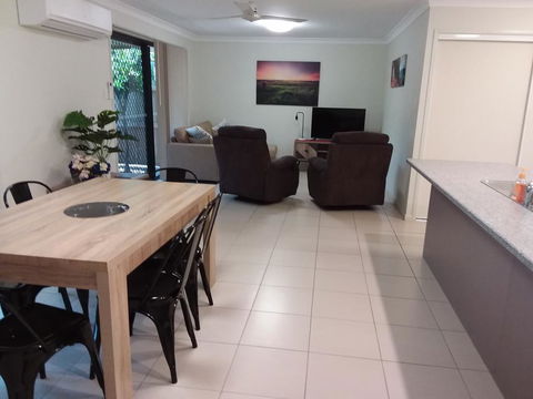 Waratah And Wattle Apartments - Kalgoorlie Accommodation 0