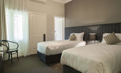 Oscar\'s On The Yarra - Kalgoorlie Accommodation 11