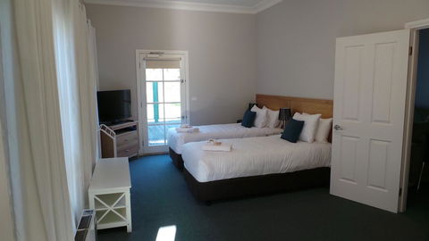 Oscar\'s On The Yarra - Kalgoorlie Accommodation 22