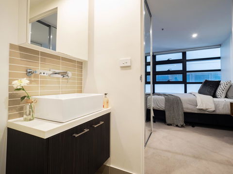 LittleStay Sutherland - 3 Bedroom Aptm - Kalgoorlie Accommodation 11