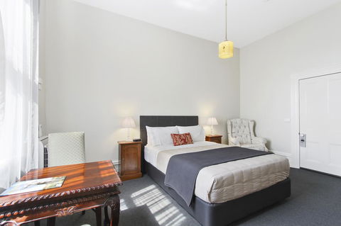 The Riversleigh - Kalgoorlie Accommodation 22
