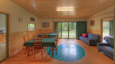 Aspens Springs Farmstay - Kalgoorlie Accommodation 6
