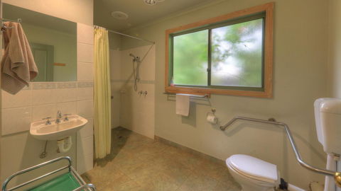 Aspens Springs Farmstay - Kalgoorlie Accommodation 8