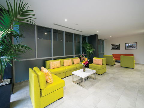 Oaks Melbourne South Yarra Suites - Kalgoorlie Accommodation 5