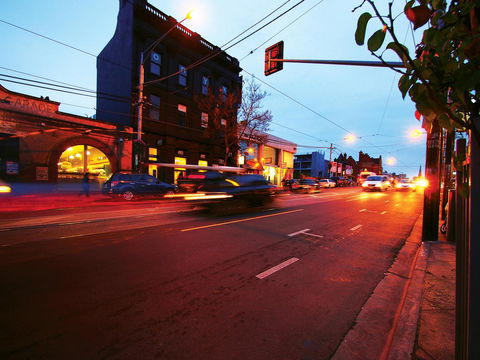 Oaks Melbourne South Yarra Suites - Kalgoorlie Accommodation 1