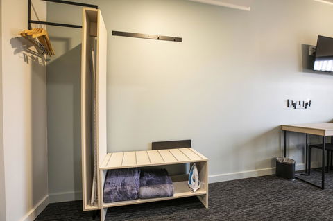 Nightcap At Excelsior Hotel - Kalgoorlie Accommodation 23