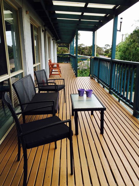 Nest On A Crest - Kalgoorlie Accommodation 26