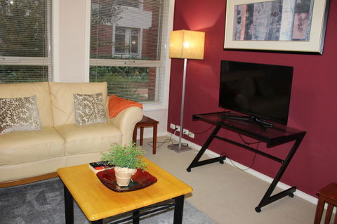 Australian Home Away @ Box Hill 2 Bedroom - Kalgoorlie Accommodation 6