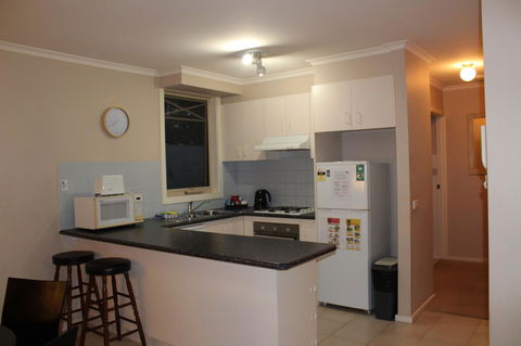 Australian Home Away @ Box Hill 2 Bedroom - Kalgoorlie Accommodation 7