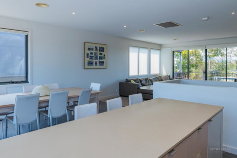 1 Sunset Place - Kalgoorlie Accommodation 6