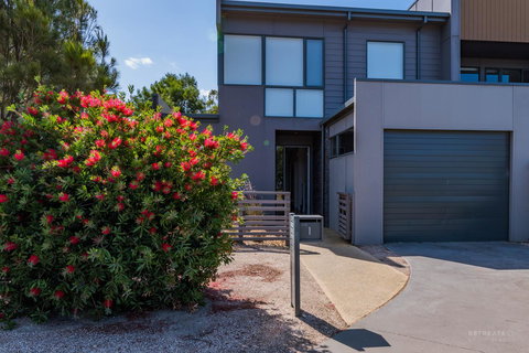 1 Sunset Place - Kalgoorlie Accommodation 5