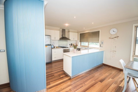 The Pitch - Kalgoorlie Accommodation 5