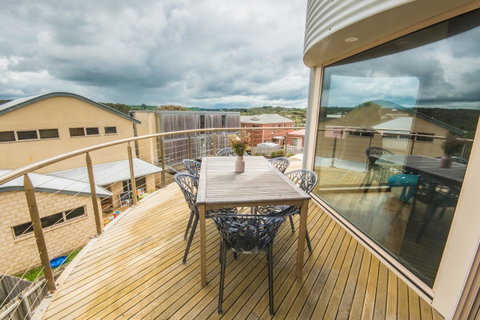 The Pitch - Kalgoorlie Accommodation 10