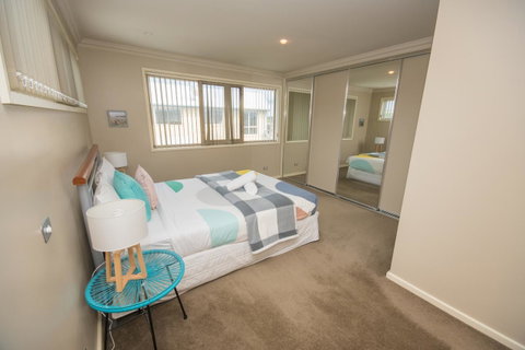 The Pitch - Kalgoorlie Accommodation 16