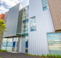 Docklands Waterfront Luxury Villa - Kalgoorlie Accommodation