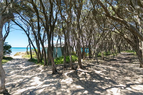 Perfect Blairgowrie Beach House - Kalgoorlie Accommodation 17