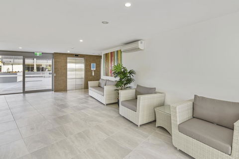 Aquarius Kawana - Kalgoorlie Accommodation 33