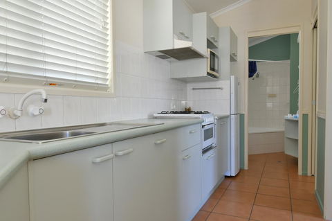 BIG4 Breeze Holiday Parks - Rainbow Beach - Kalgoorlie Accommodation 4