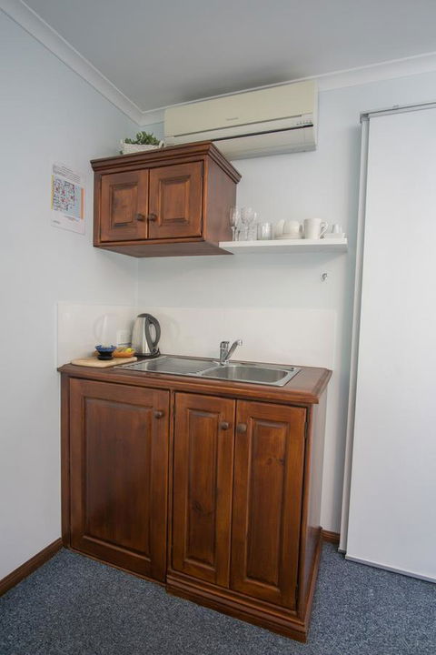 Debbie\'s Place - Kalgoorlie Accommodation 1