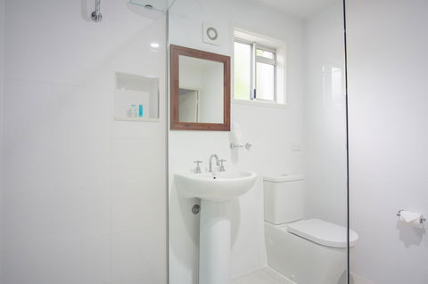Debbie\'s Place - Kalgoorlie Accommodation 15