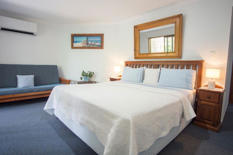 Debbie\'s Place - Kalgoorlie Accommodation 18