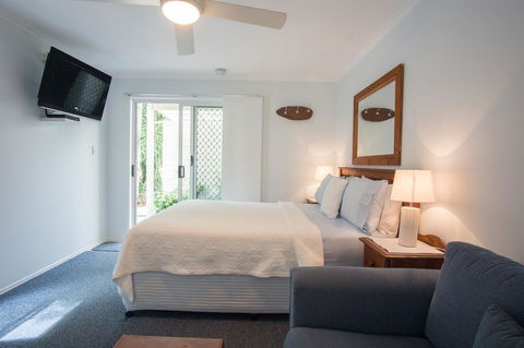 Debbie\'s Place - Kalgoorlie Accommodation 11