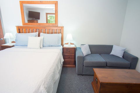 Debbie\'s Place - Kalgoorlie Accommodation 2