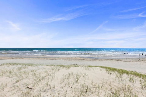 Coloured Sands - Rainbow Beach Resort - 5 Mins To Beach - Kalgoorlie Accommodation 24
