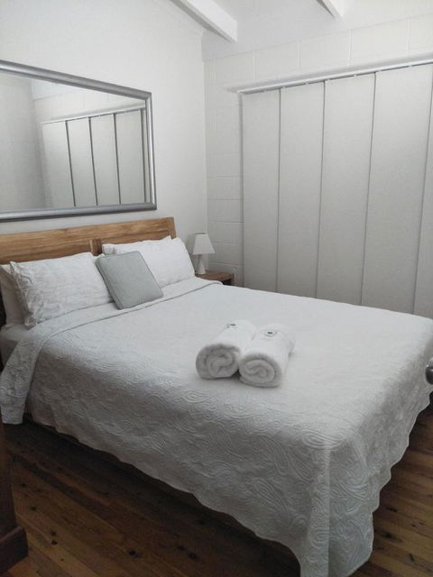 Salty Vibes Retreat - Kalgoorlie Accommodation 5