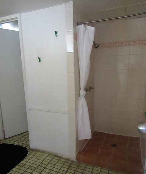 Nomads Airlie Beach - Kalgoorlie Accommodation 4