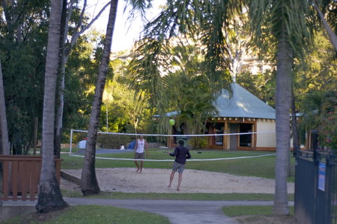 Nomads Airlie Beach - Kalgoorlie Accommodation 8
