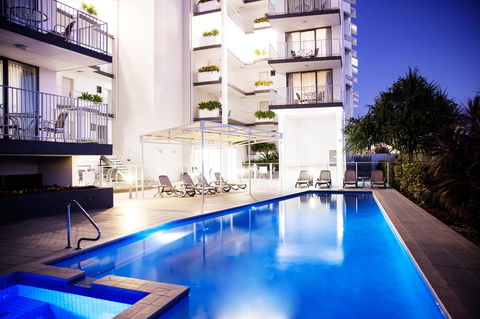Ocean Views Resort Caloundra - Kalgoorlie Accommodation 0