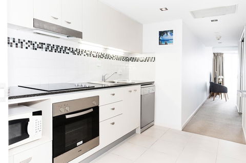 Ocean Views Resort Caloundra - Kalgoorlie Accommodation 31