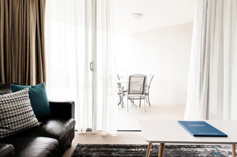 Ocean Views Resort Caloundra - Kalgoorlie Accommodation 43