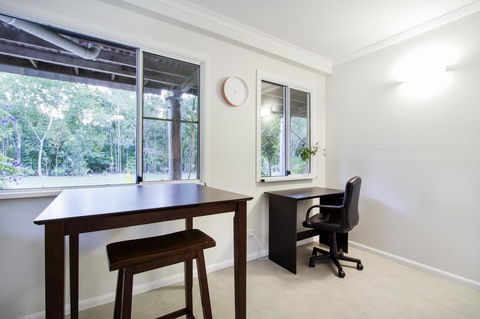 Airlie Beach Eco Cabins - Adults Only - Kalgoorlie Accommodation 42