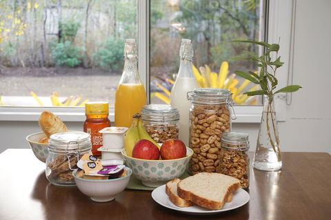 Airlie Beach Eco Cabins - Adults Only - Kalgoorlie Accommodation 6