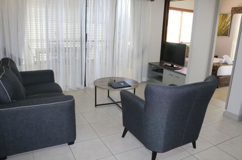 Blue Lagoon Resort - Kalgoorlie Accommodation 17