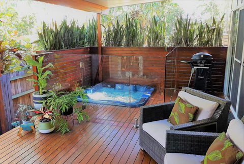 Pandanus Spa Cottage - Kalgoorlie Accommodation 0