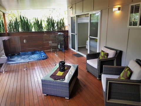 Pandanus Spa Cottage - Kalgoorlie Accommodation 5
