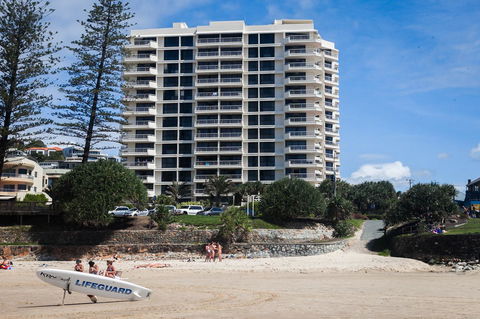 Coolum Caprice - Kalgoorlie Accommodation 0