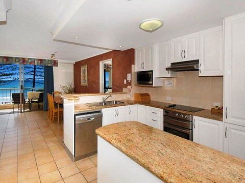 Coolum Caprice - Kalgoorlie Accommodation 30