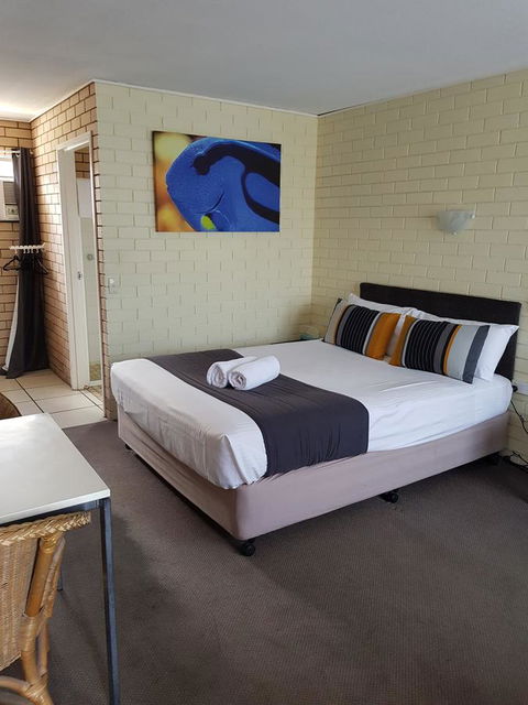 Twin Pines Motel - Kalgoorlie Accommodation 21