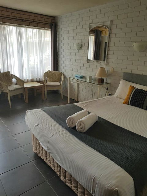 Twin Pines Motel - Kalgoorlie Accommodation 17