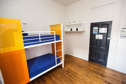 Mad Monkey Central - Kalgoorlie Accommodation 20