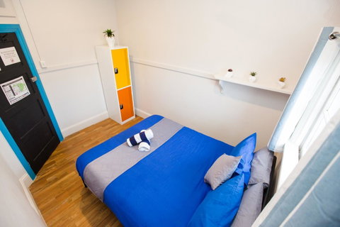 Mad Monkey Central - Kalgoorlie Accommodation 14