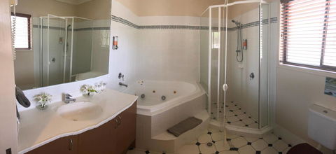 The Bearded Dragon Boutique Hotel - Kalgoorlie Accommodation 5